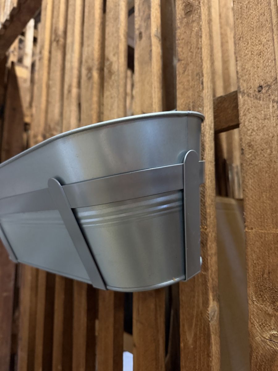 Ikea Blumentöpfe: Blumenkasten hängend, Metall  – Gebraucht aus Zürich von Nadgb1303 2