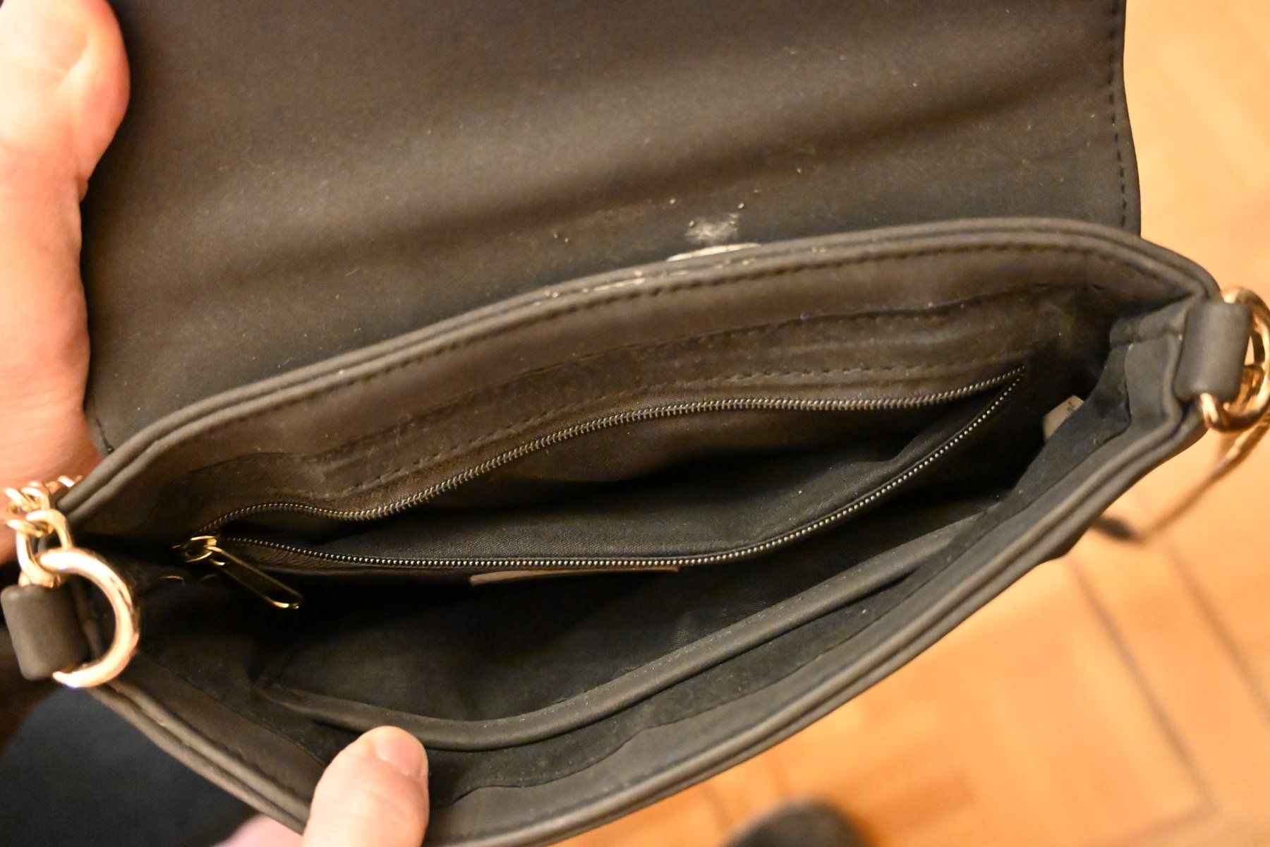 Borse da donna: Handtasche – Usato da Dietikon venduto da Bhelbling 1