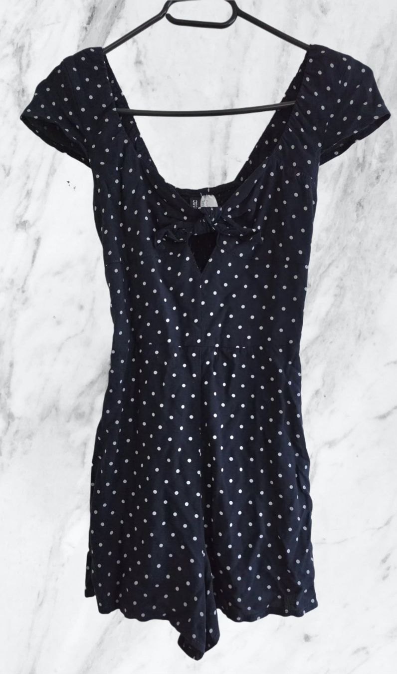 Tute: Polka Dot Playsuit Romper – Usato da Einsiedeln venduto da Lirpae 2