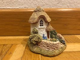 Lilliput Lane "Thimble Cottage"