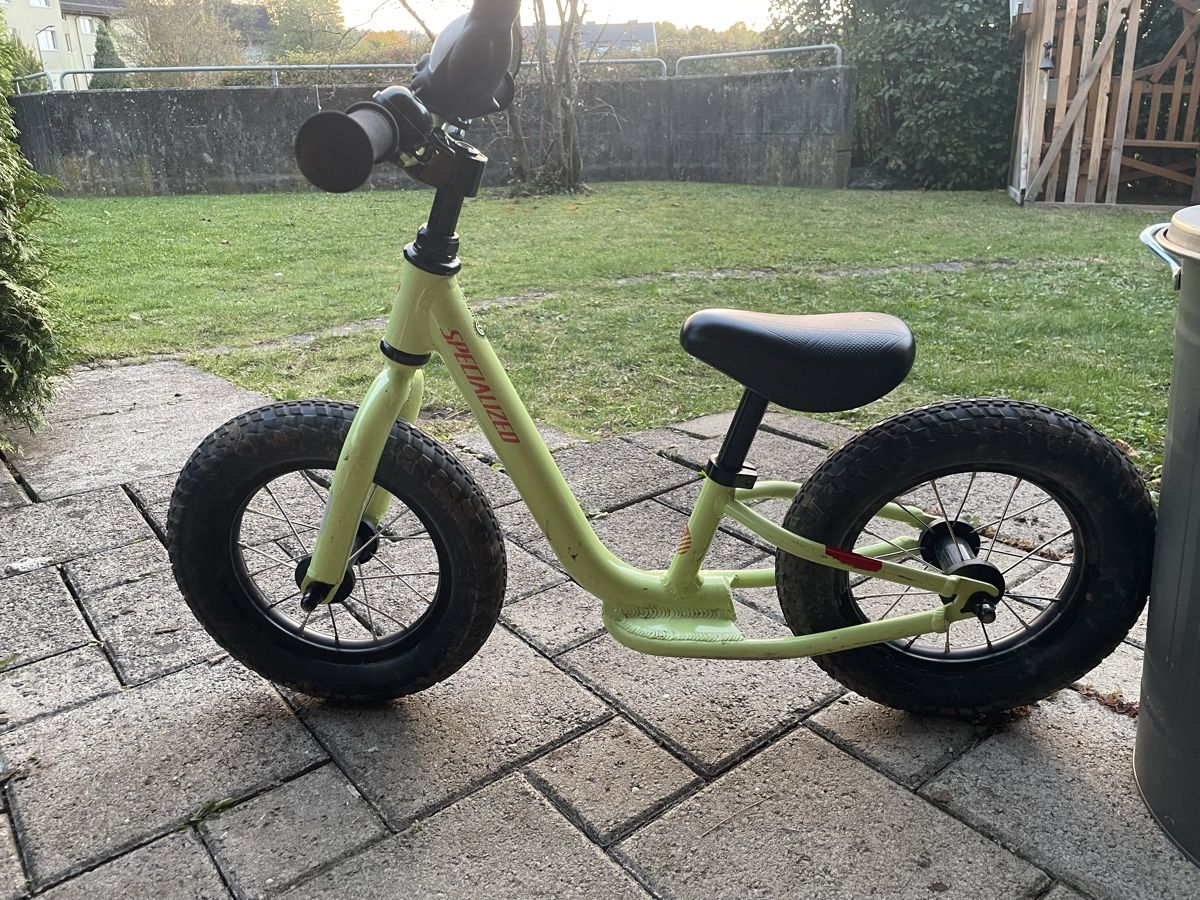 Specialized Biciclette: Specialized Laufrad, grün, Airless – Nuovo (secondo la descrizione) da Winterthur venduto da sLoerli