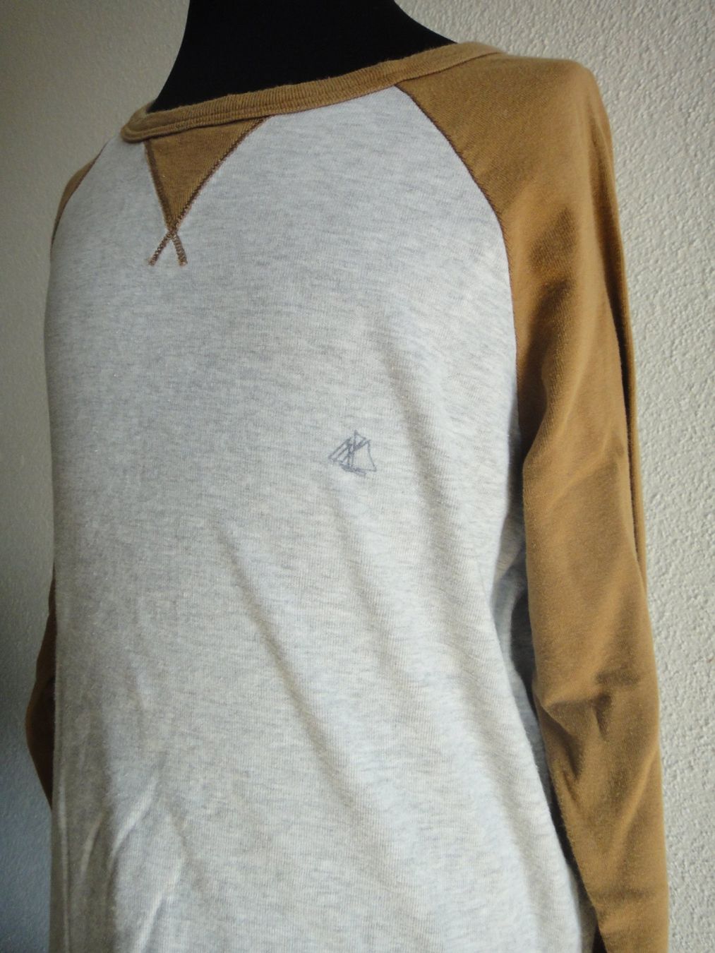 Petit Bateau Hemden, T-Shirts & Polos: T-Shirt "Petit Bateau" 10 Jahre – Gebraucht aus Winterthur von LemonTree5 1