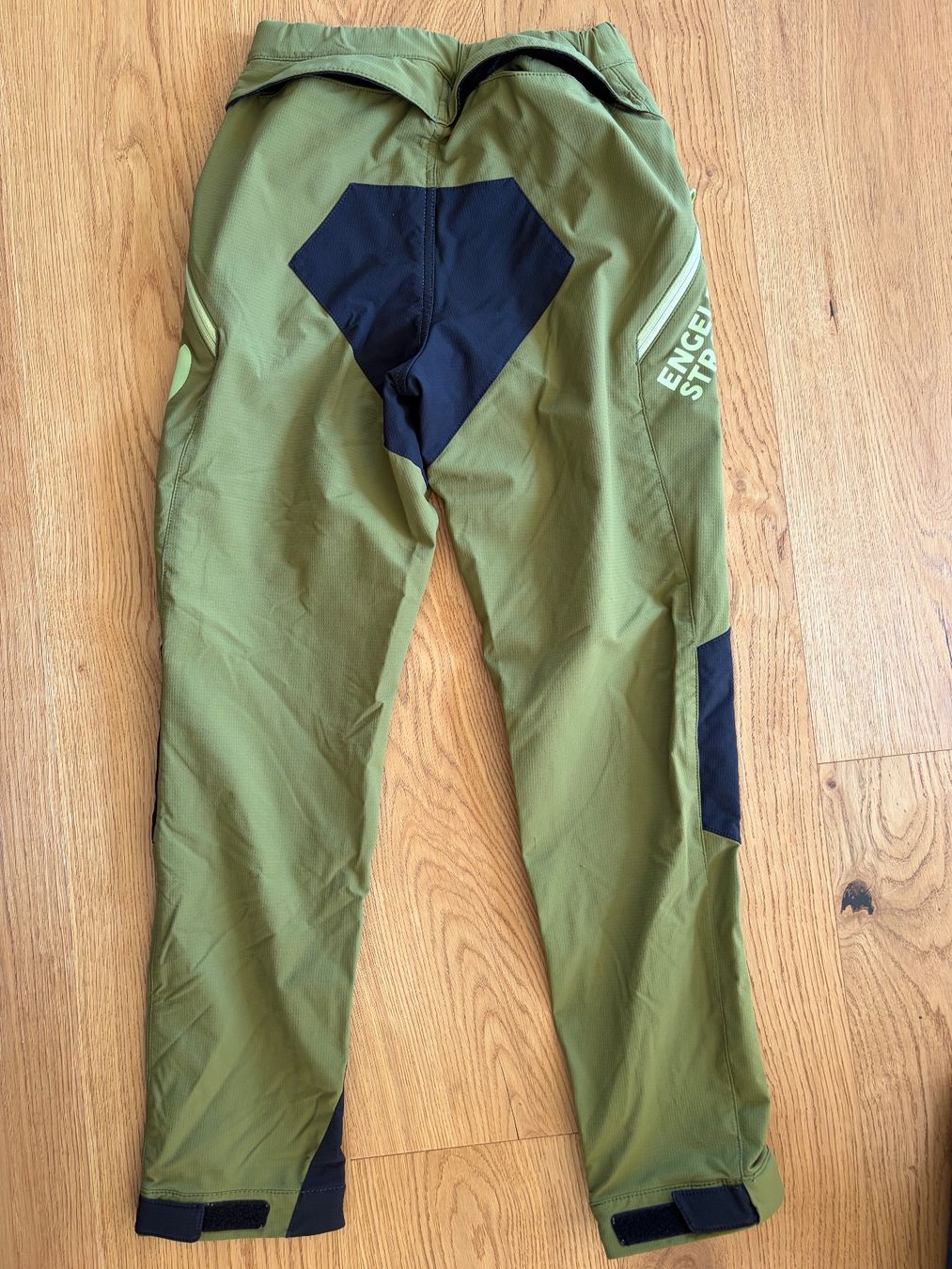 Engelbert Strauss Pantalons: ENGELBERT STRAUSS HOSE 146/152 – D'occasion à Wattwil par jopara 2