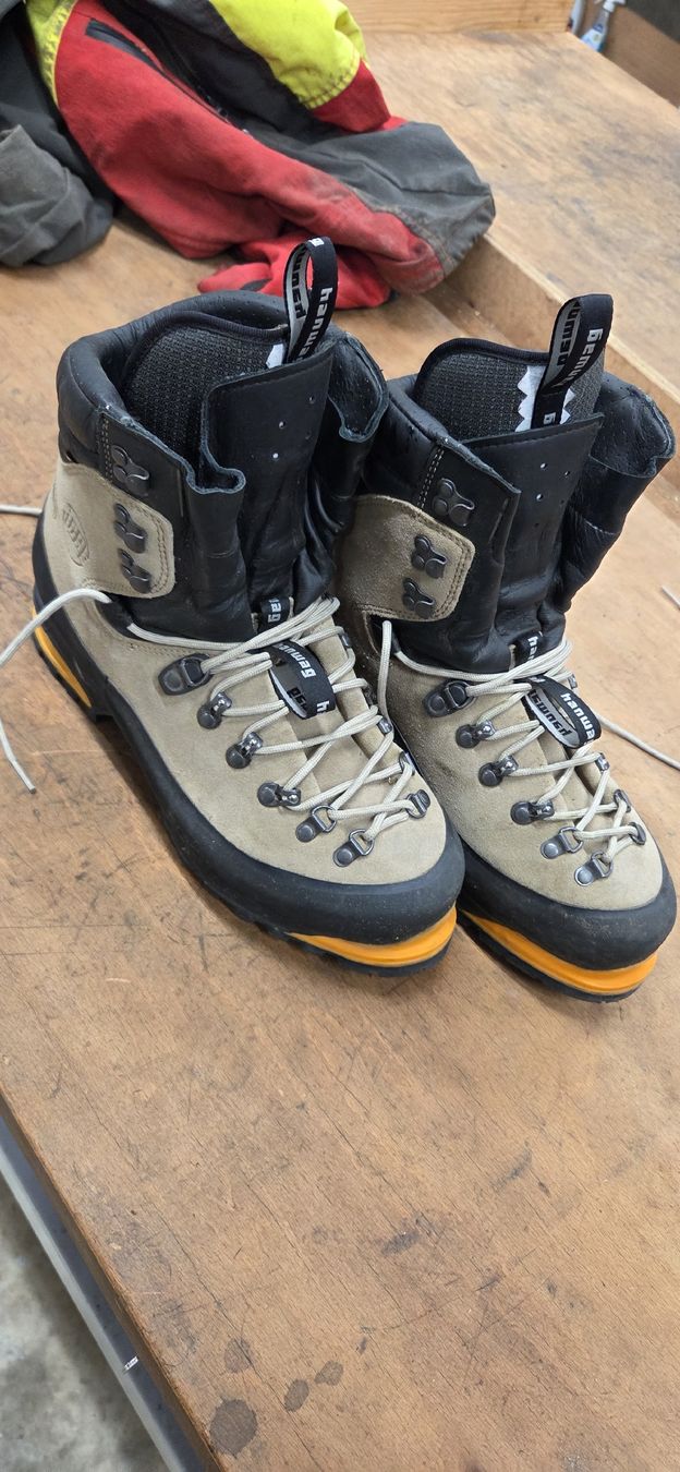 Hanwag Scarpe da uomo: HANWAG Omega GTX – Nuovo (secondo la descrizione) da Rheinau venduto da sch_psz8 1