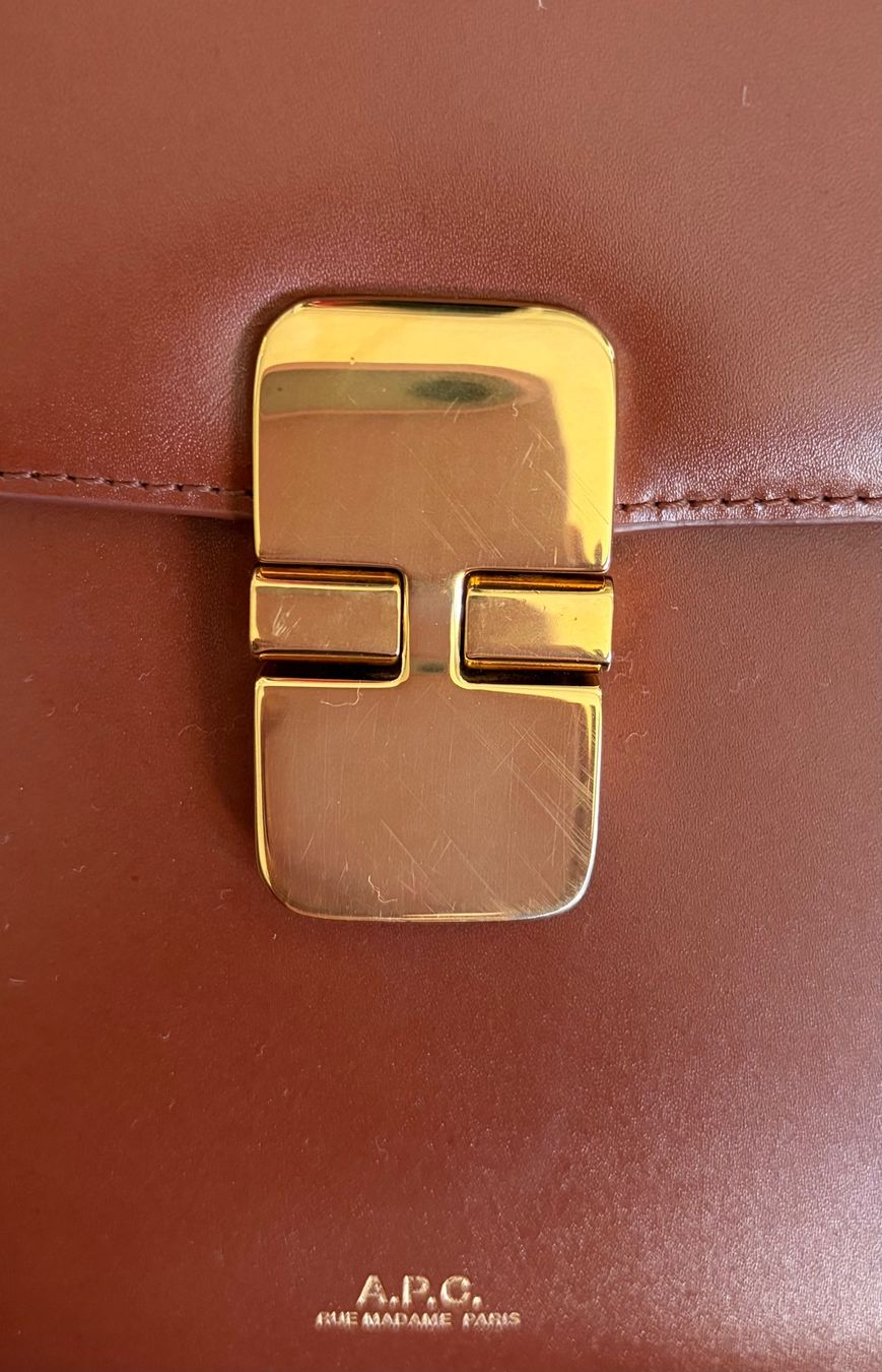 Apc Borse da donna: A.P.C. Grace Maxi Bag – Usato da Zürich venduto da chat_noir 6