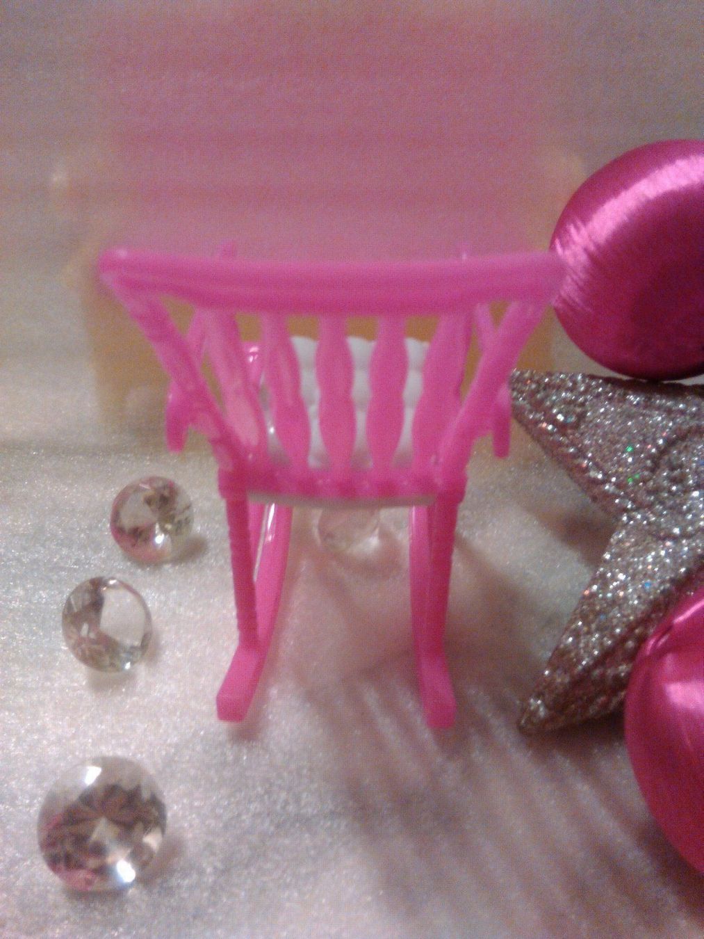 Playmobil Giocattoli: barbie sthul...weiss und roserot – Nuovo (secondo la descrizione) da Basel venduto da bijoutrie_4 4