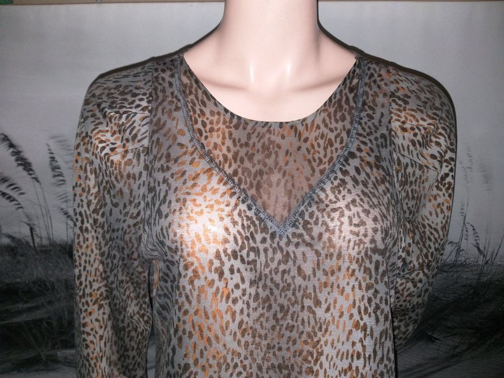Blusen: Chemisier/Bluse BLEU BLANC ROUGE  Taille/Grosse 40 CH..... – Gebraucht aus Cossonay-ville von Super-Price-Quality 1