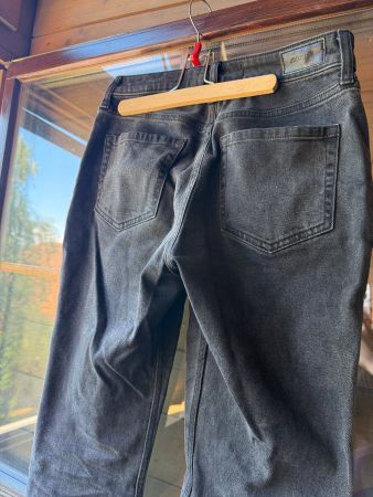 Hollister Jeans dunkelgrau Grösse 28 guter Zustand