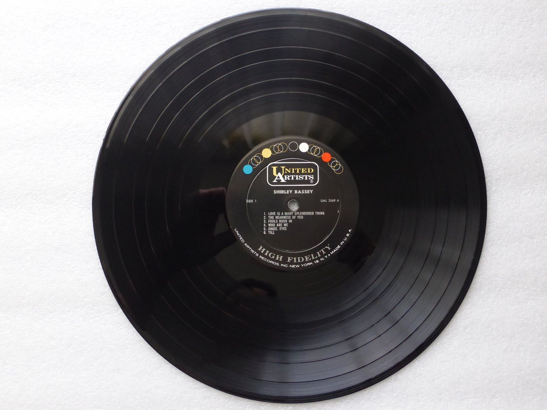 Dischi in vinile: VINYL  LP   SHIRLEY BASSEY – Usato da Küssnacht am Rigi venduto da Sunnestrahl 1