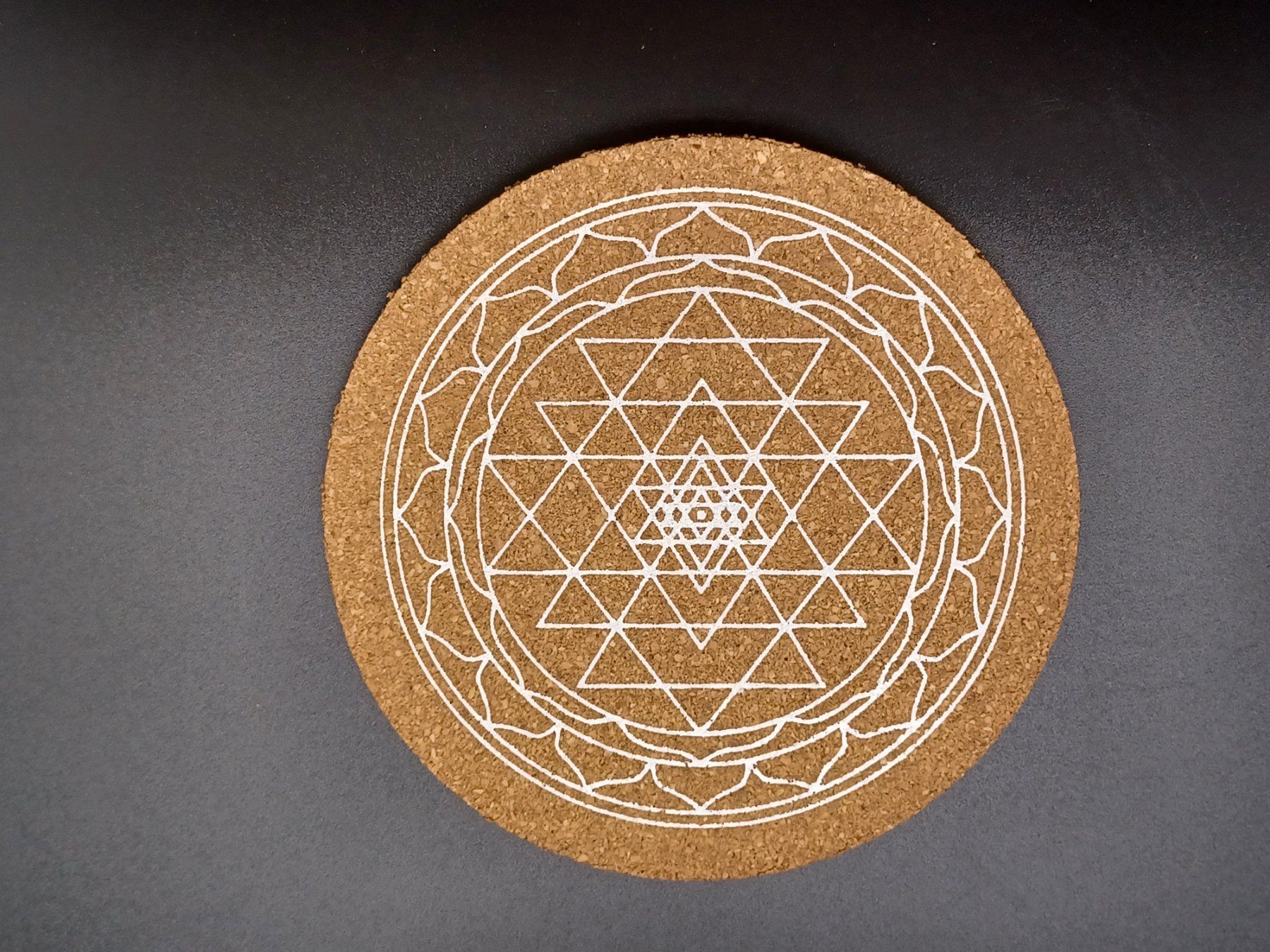 Sottobicchieri: Untersetzer "SRI YANTRA" 6x 10cm Neu – Nuovo e nell'imballaggio originale da Turbenthal venduto da enjak 2