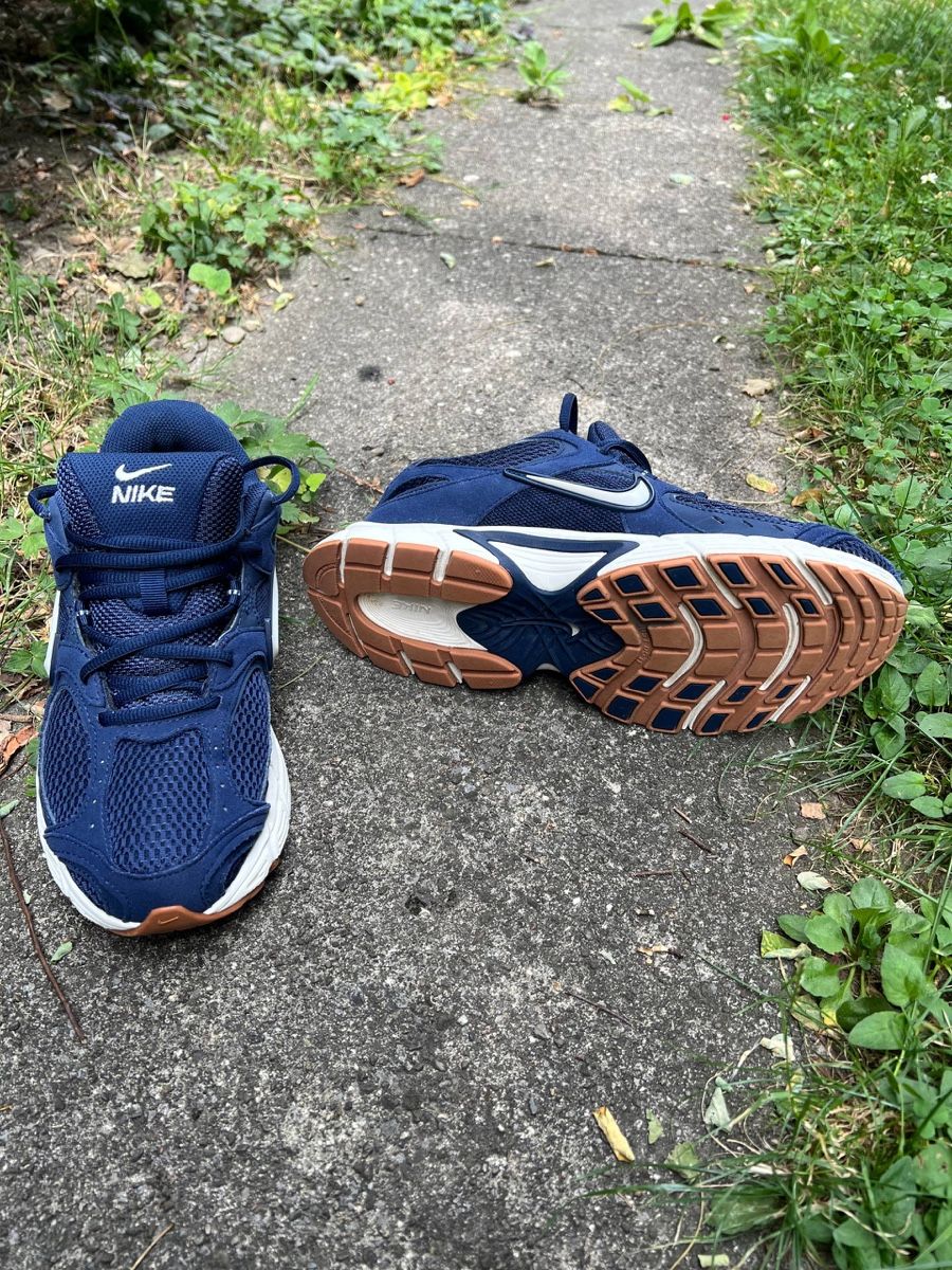 Nike Herrenschuhe: Nike V5 RNR Sneaker – Neu (gemäss Beschreibung) aus Zürich von Dim777 2