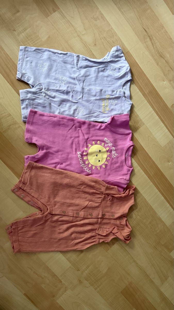 Lotti & Set di vestiti: Baby Kleiderpaket Gr.74 – Nuovo (secondo la descrizione) da Basel venduto da ola_ps8v 1