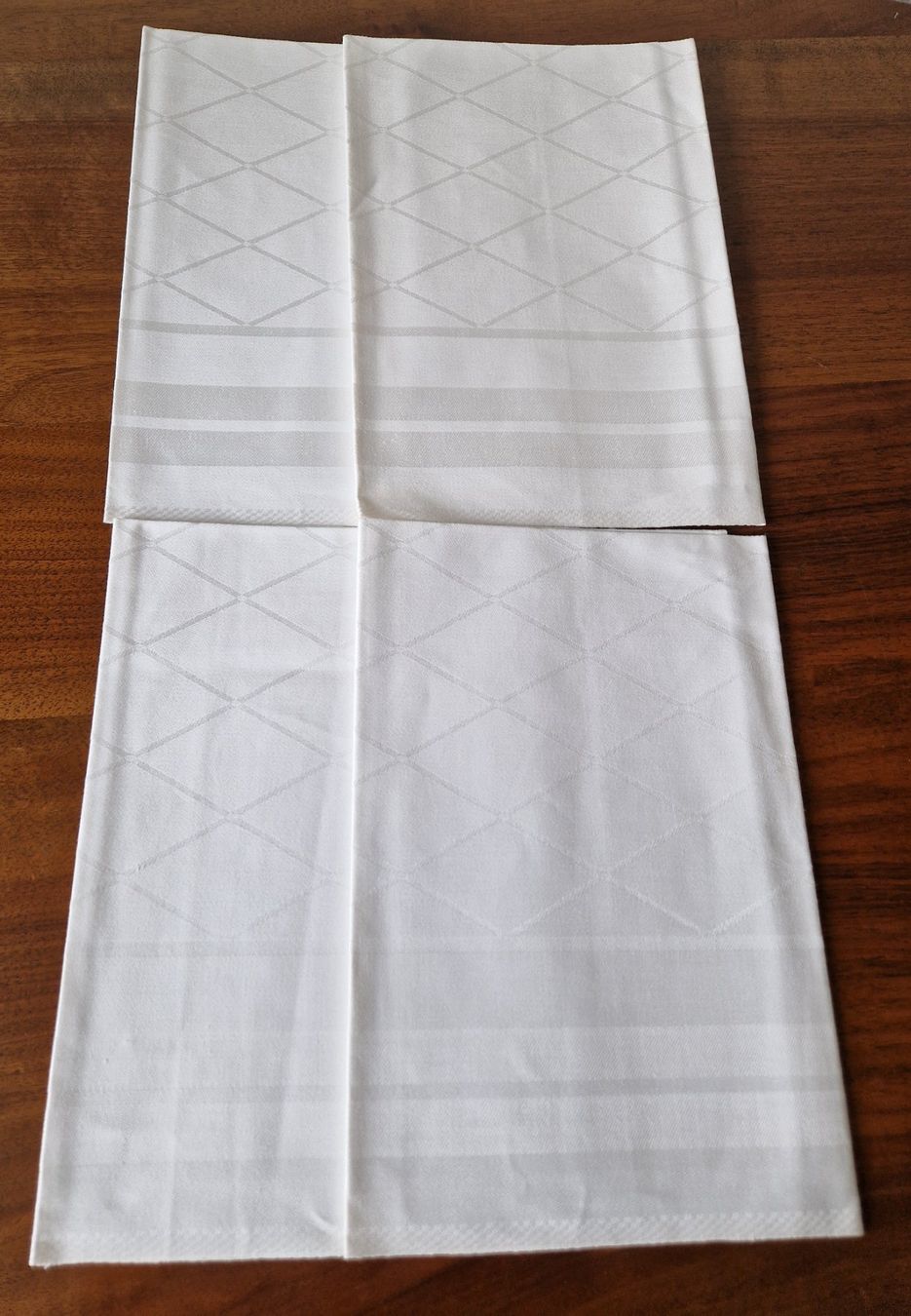 Servietten: 4 Stoffservietten, weiss, neuwertig, – Neu (gemäss Beschreibung) aus Bern von Antikbatik 1