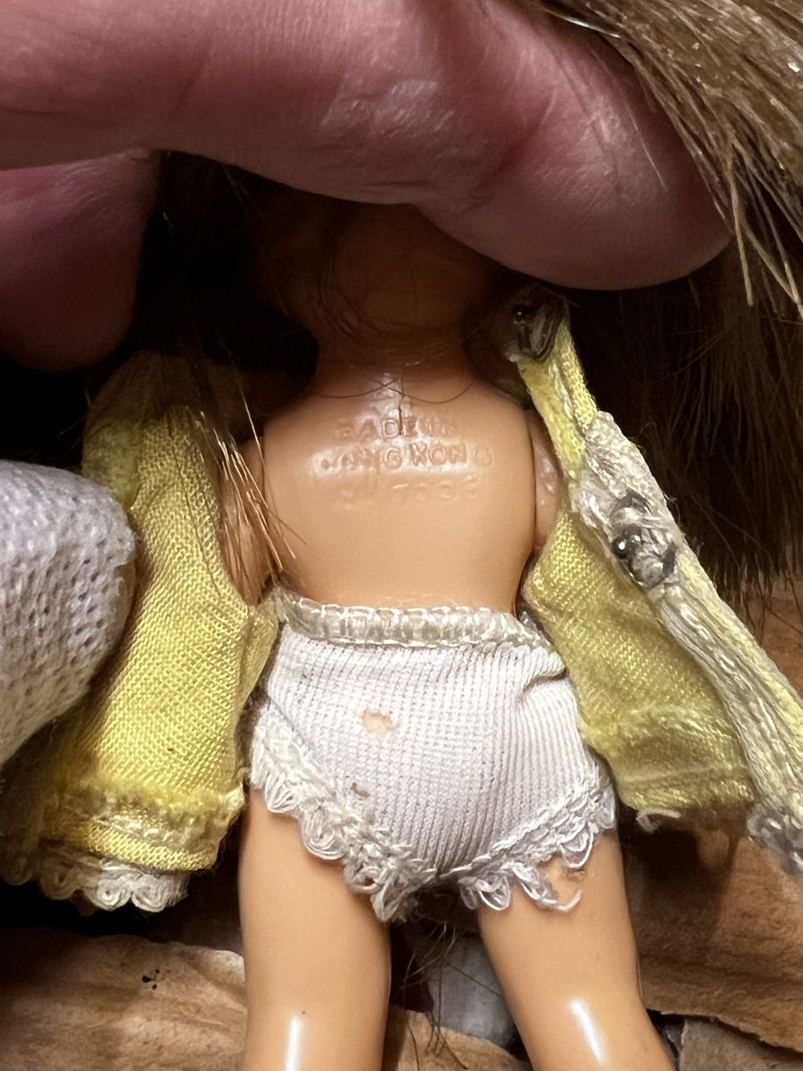 Bambole: Kleine alte Bäbi – Usato da Ipsach venduto da Be44 3