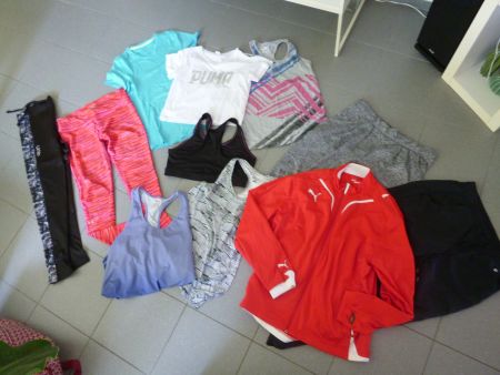 Stk. 11 KLEIDERSET Tops Leggins Sport Gr. L Nike Under Armou