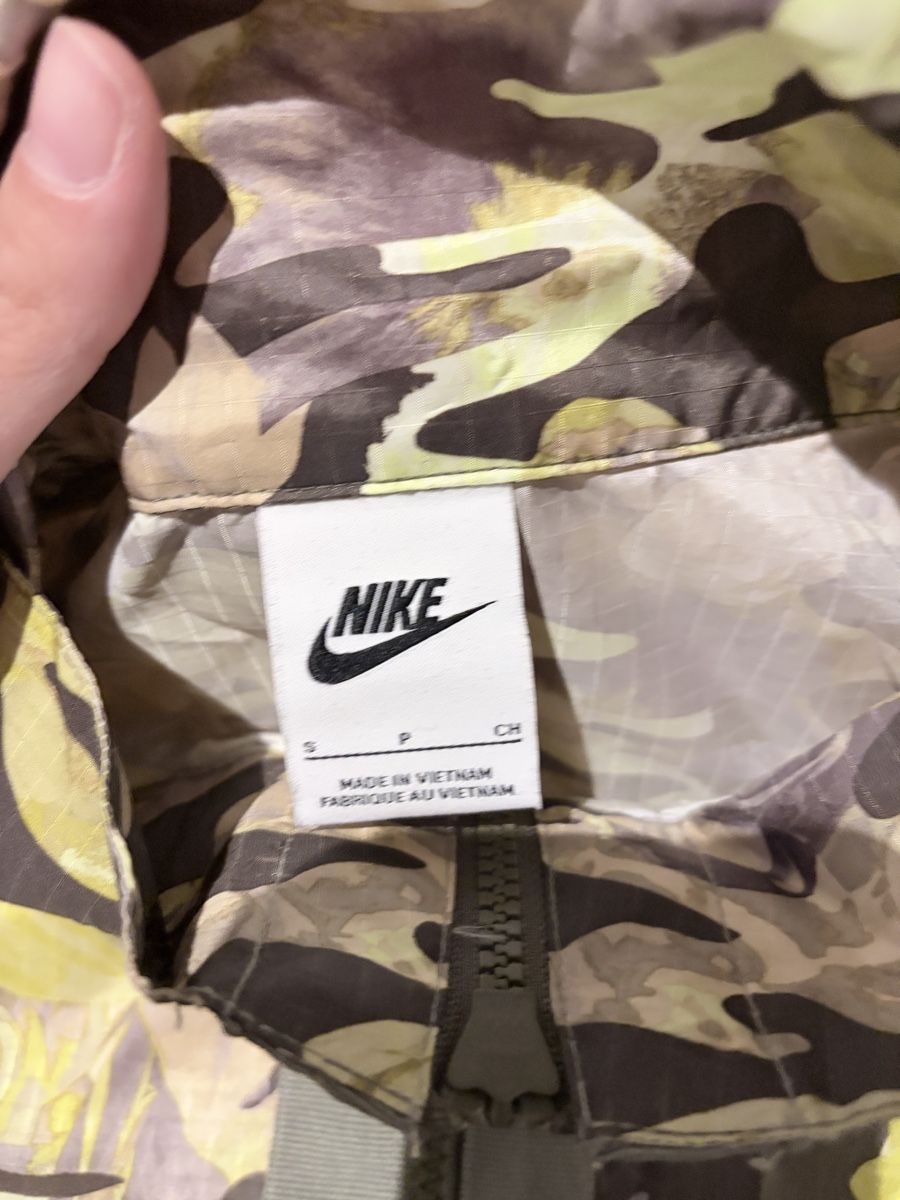 Nike Jacken: Veste Nike  – Neu (gemäss Beschreibung) aus Montpreveyres von hae_zk6g 2
