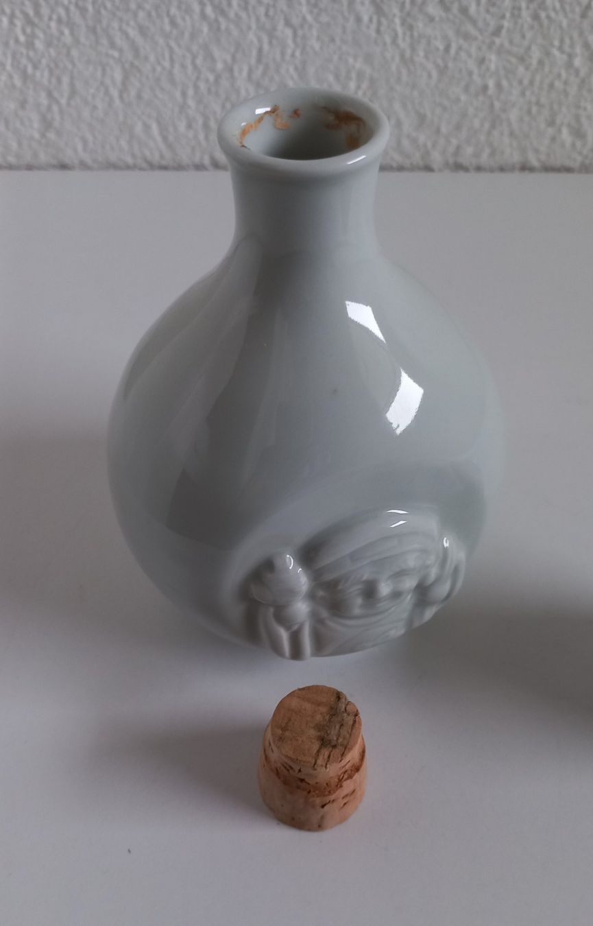 Caraffe: Japanischer Sake-Krug mit Tasse – Usato da Bévilard venduto da Orscha 5