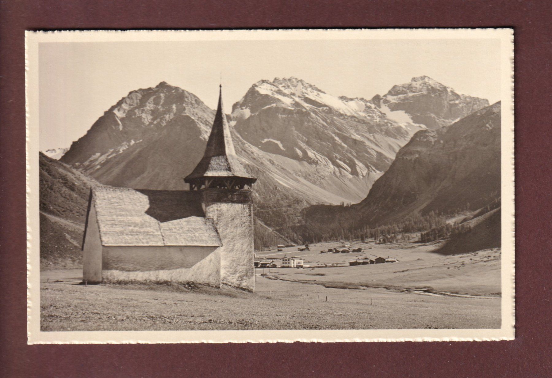 Cartoline postali: SERTIG-KIRCHLEIN bei Davos – Usato da Pully venduto da nicecards