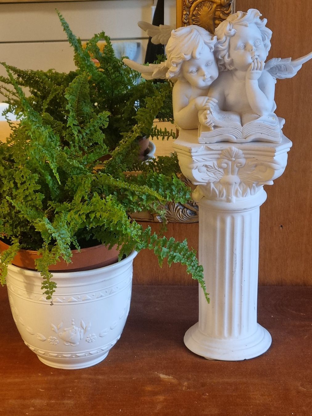 Sculture & Statue: Engel-Figur mit Buch, Vintage Deko – Usato da Scharnachtal venduto da devin03 2