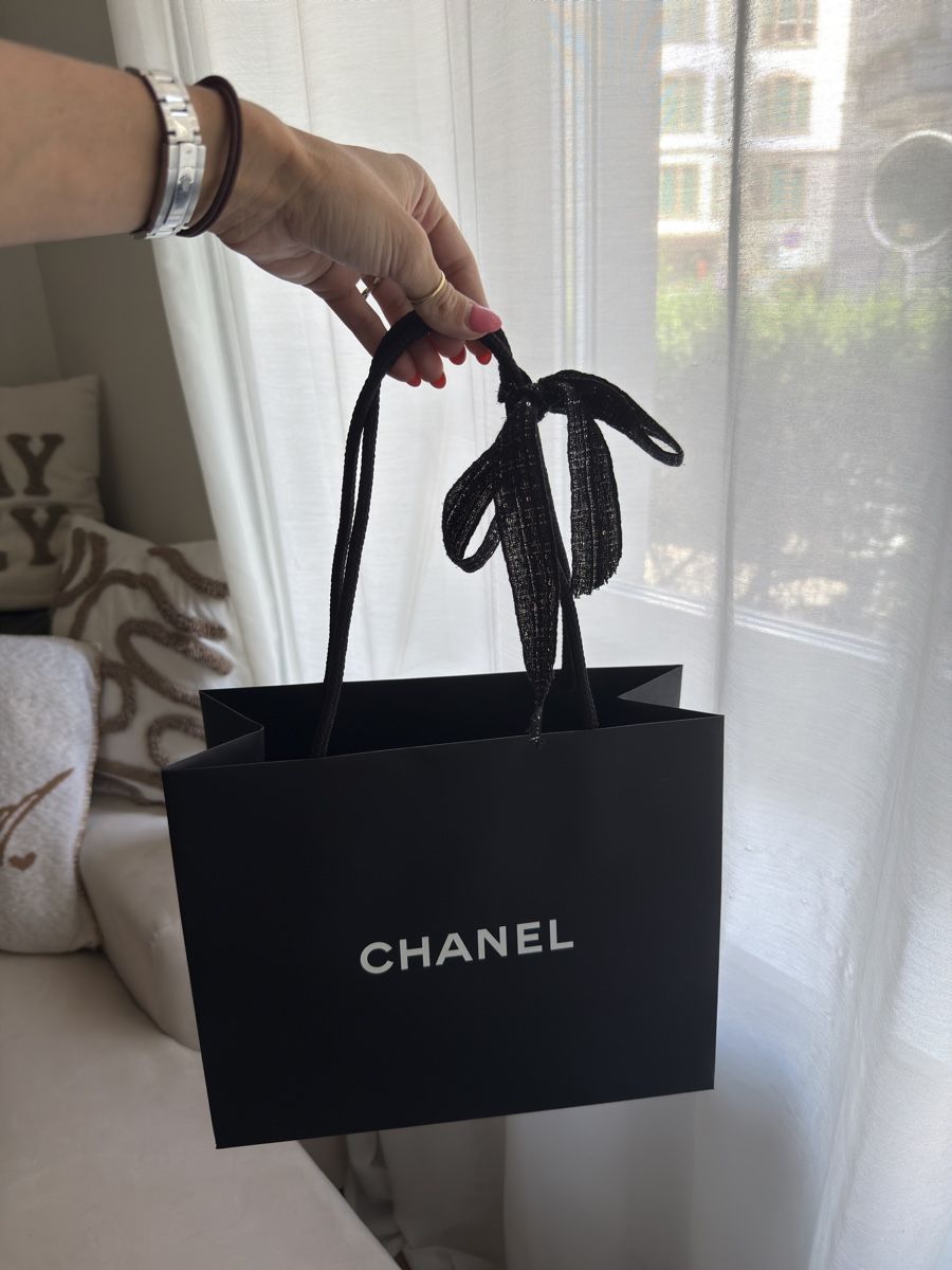 Chanel Borse: Chanel Tragetasche mit Schleife & Band – Nuovo e nell'imballaggio originale da Zürich venduto da Coco.swiss 1