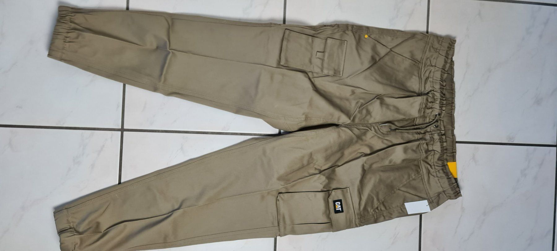 Caterpillar Pantaloni: CAT Arbeitshose Gr.40x34 – Nuovo e nell'imballaggio originale da Uerkheim venduto da Kaufoption 2
