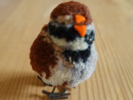 antikes Spielzeug: Vogel aus Wolle klein Spatz - Steiff