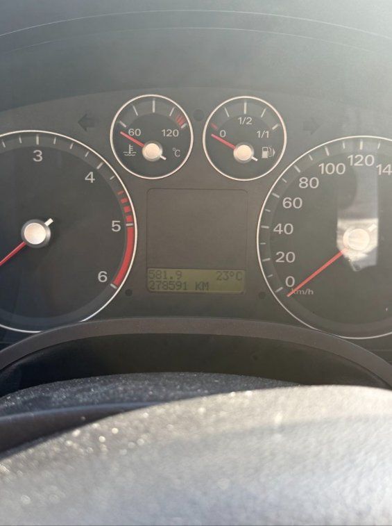 Ford Automobili: Ford Focus C-Max – Usato da Oberuzwil venduto da stu_z9bm 9