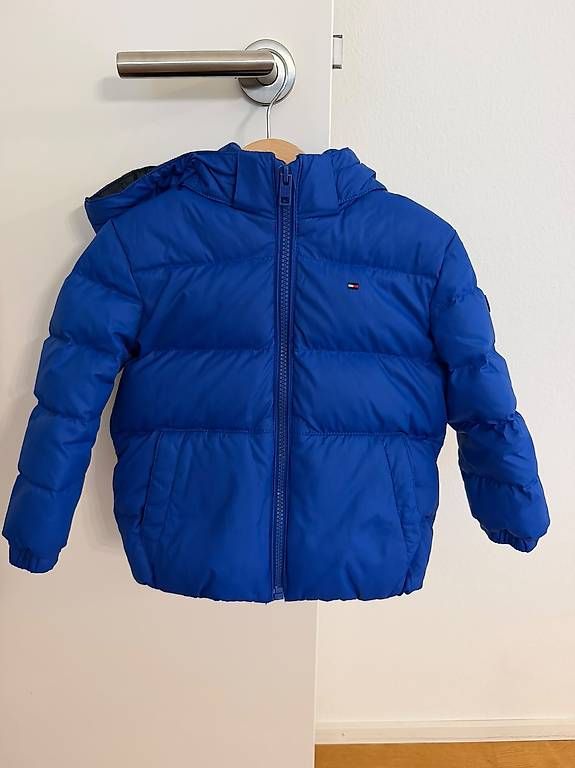 Jacken & Mäntel: Tommy Hilfiger Daunenjacke – Gebraucht aus Zürich von orhangazi01