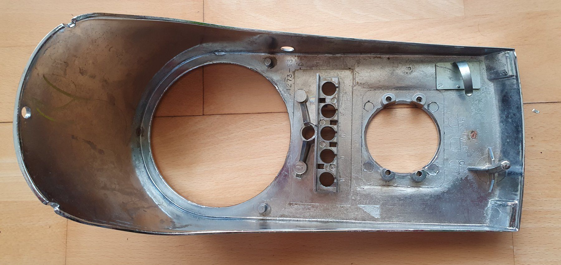 Harley-Davidson Tutti i ricambio per moto: Harley-Davidson Softail Dash Cover Chrome – Usato da Rothenburg venduto da Bleonhard 1