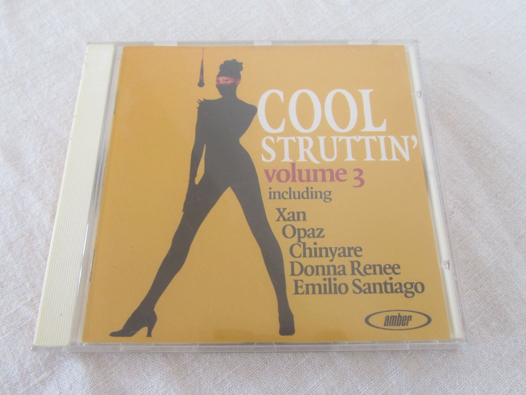 CD: COOL STRUTTIN  volume 3 – Usato da Seengen venduto da mikelele