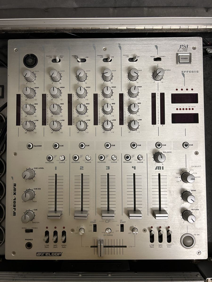 Reloop Mischpulte: DJ Set Beginner – Gebraucht aus Regensdorf von WetTowel42 2