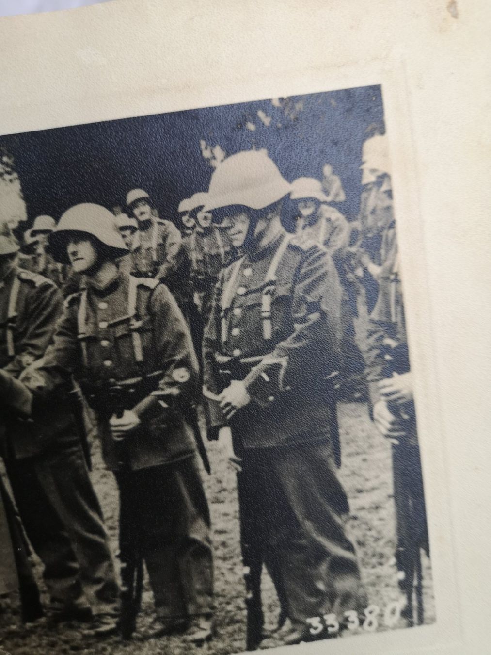 Foto & Immagini: Militär Foto – Usato da Schaffhausen venduto da Leveron13 2