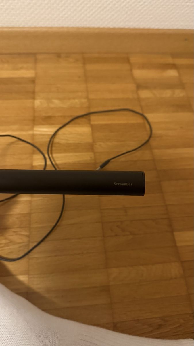 BenQ Lampade: Benq Screenbar – Usato da St. Gallen venduto da sold027 1