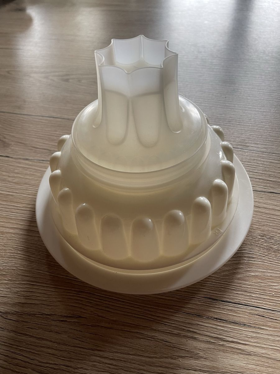 Tupperware Backformen: Puddingform – Gebraucht aus Fahrni b. Thun von ams_56jv