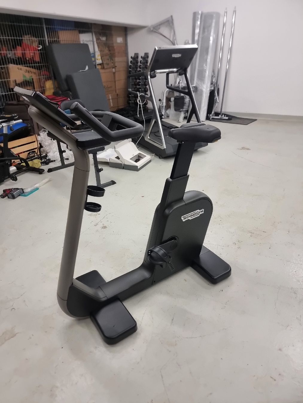 Technogym Hometrainer: Homtrainer Technogym Cycle Neuwertig – Usato da Aarau venduto da Aboudx
