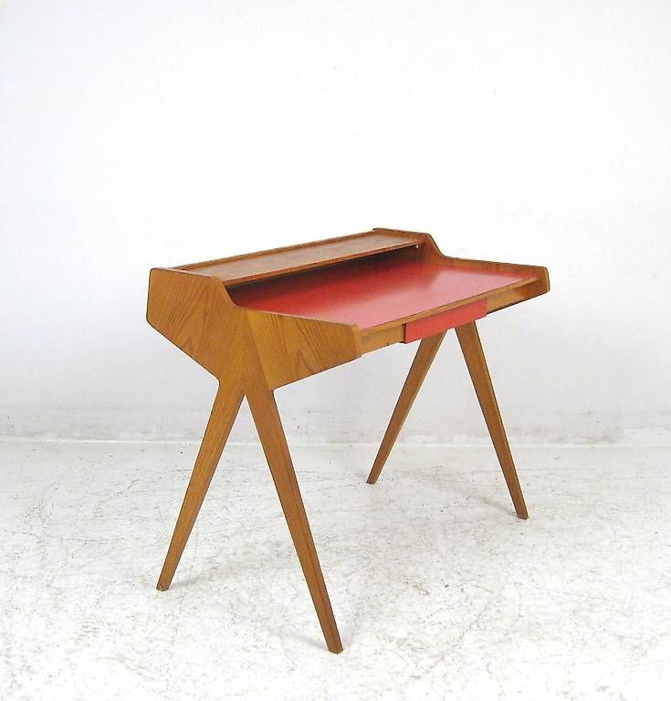 Scrivanie: Helmut Magg, office/Ladies Desk for WK – Usato da Zürich venduto da Ato03 1