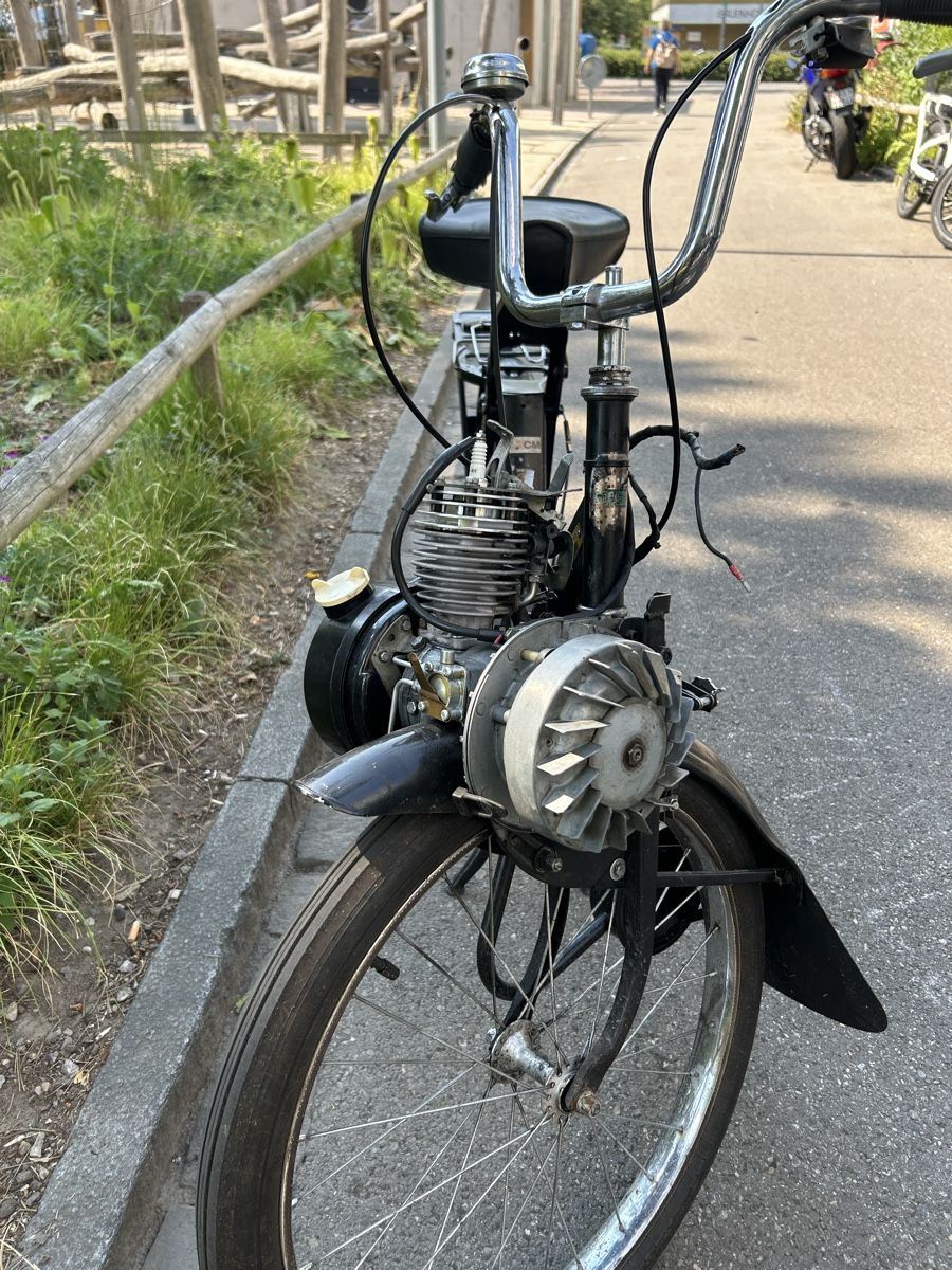 Solex Mofas: Solex 3800 – Defekt aus Basel von Nyarlatothep 1