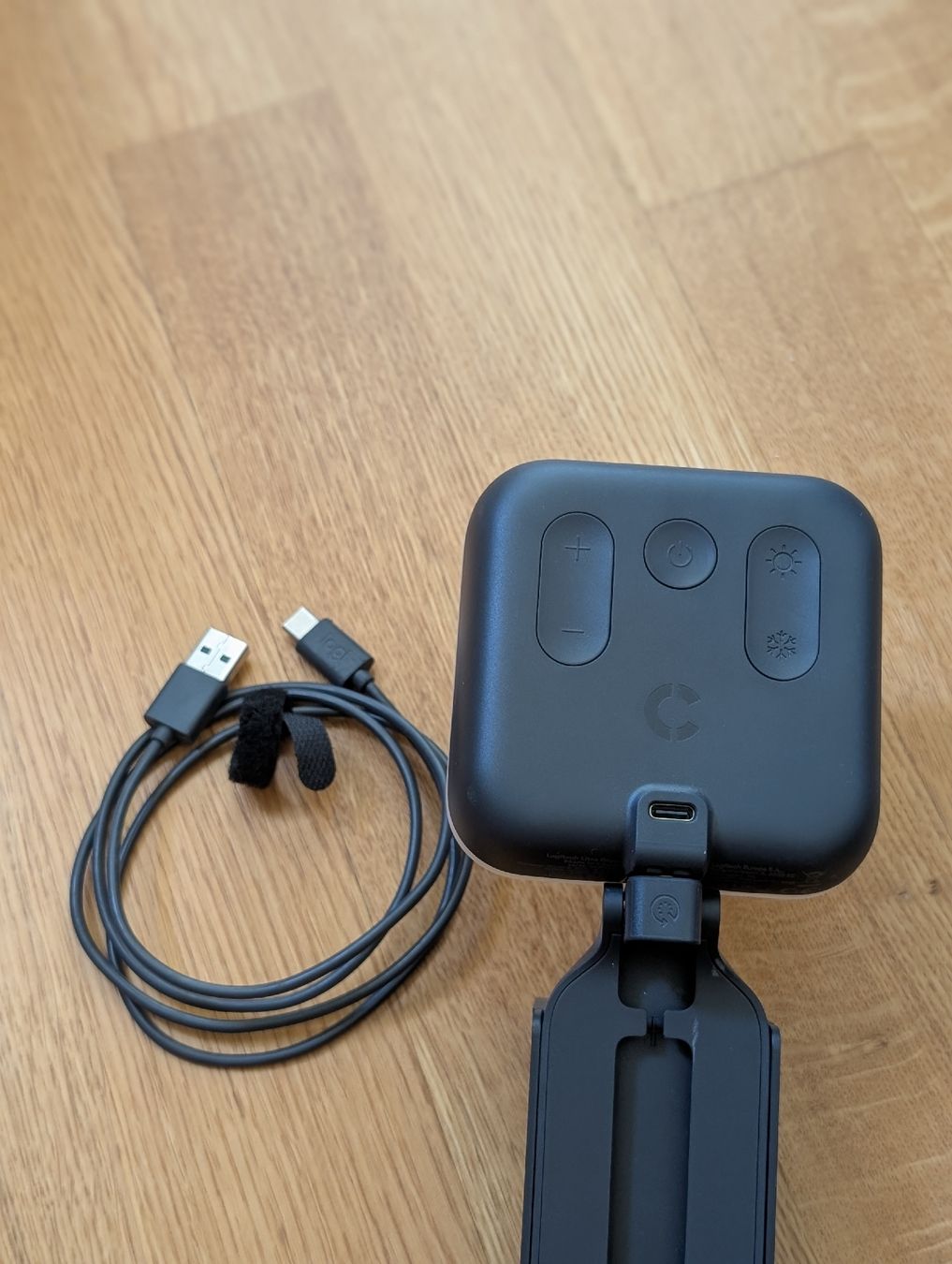 Lampade: Logitech Litra Glow LED Light - Streaming  – Usato da Pully venduto da krisnay 3