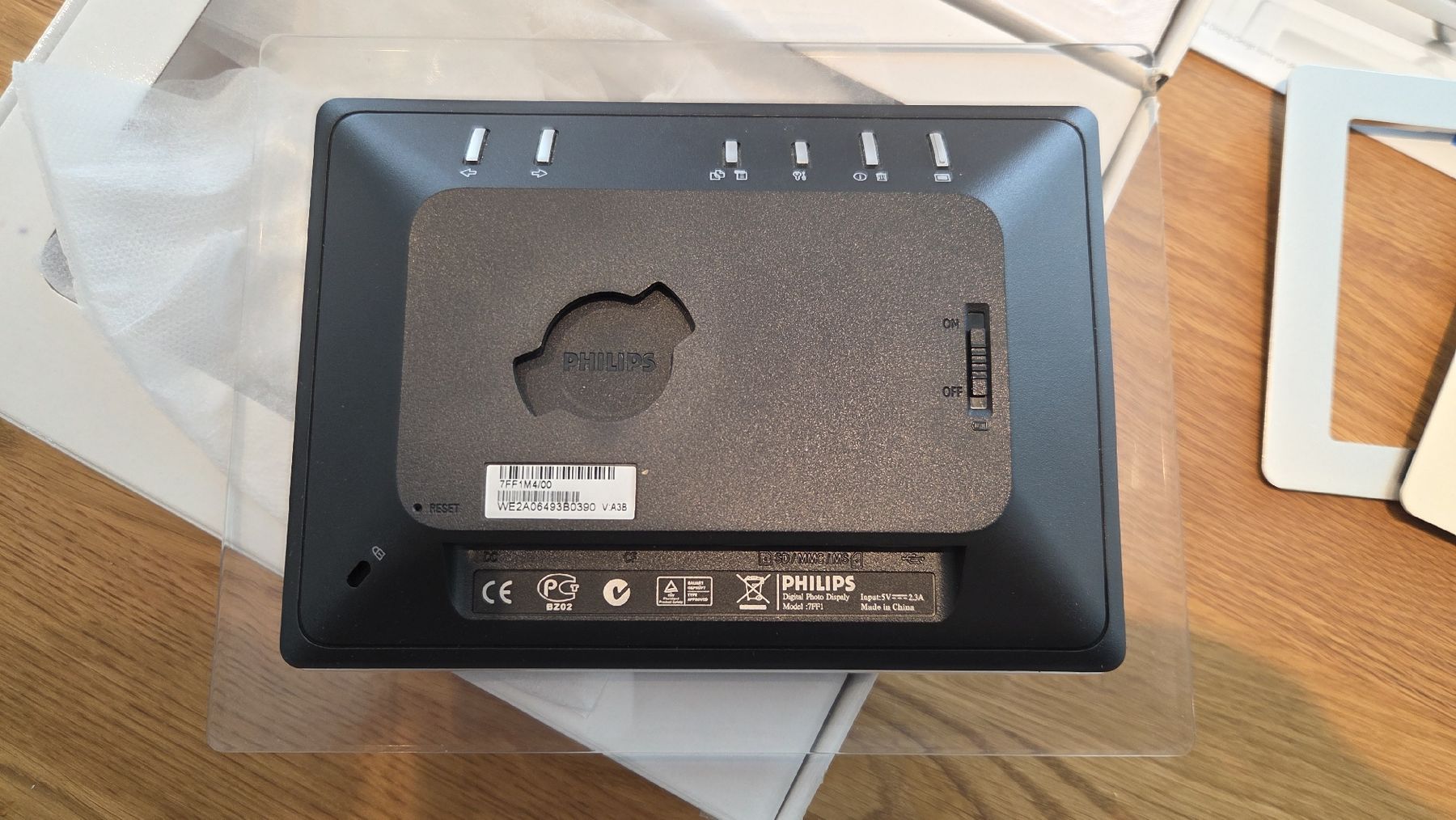 Cornici: Philips Digitaler Bilderrahmen 7FF1 - Neuwertig! – Nuovo (secondo la descrizione) da Zug venduto da Pat050 4