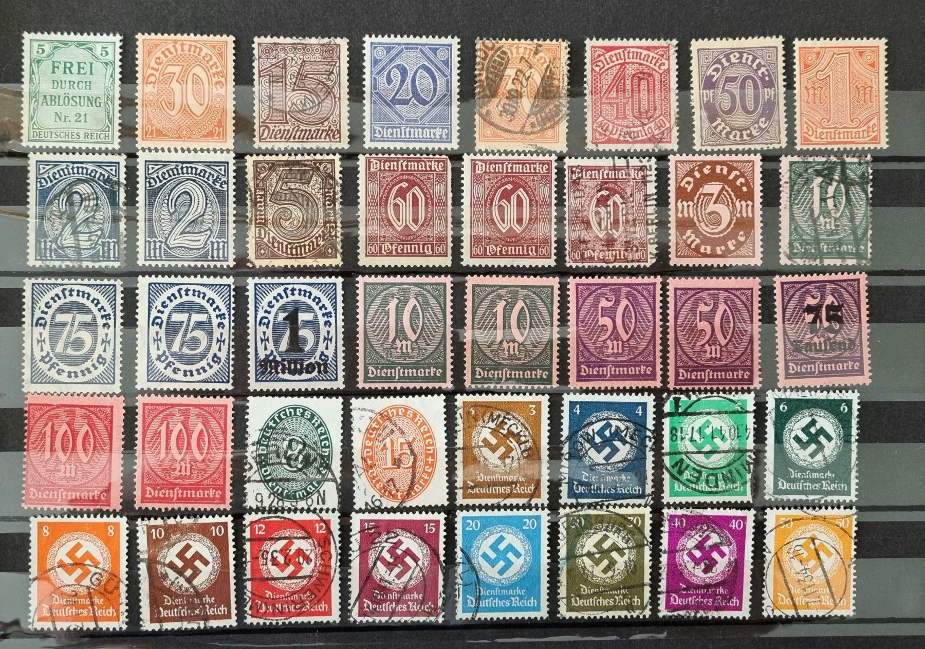 Tutti i francobolli: Deutsches Reich Dienstmarken Lot – Usato da Thun venduto da yvonne.95