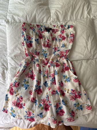 Combinaison bustier fleurie Forever 21 Taille M comme neuf
