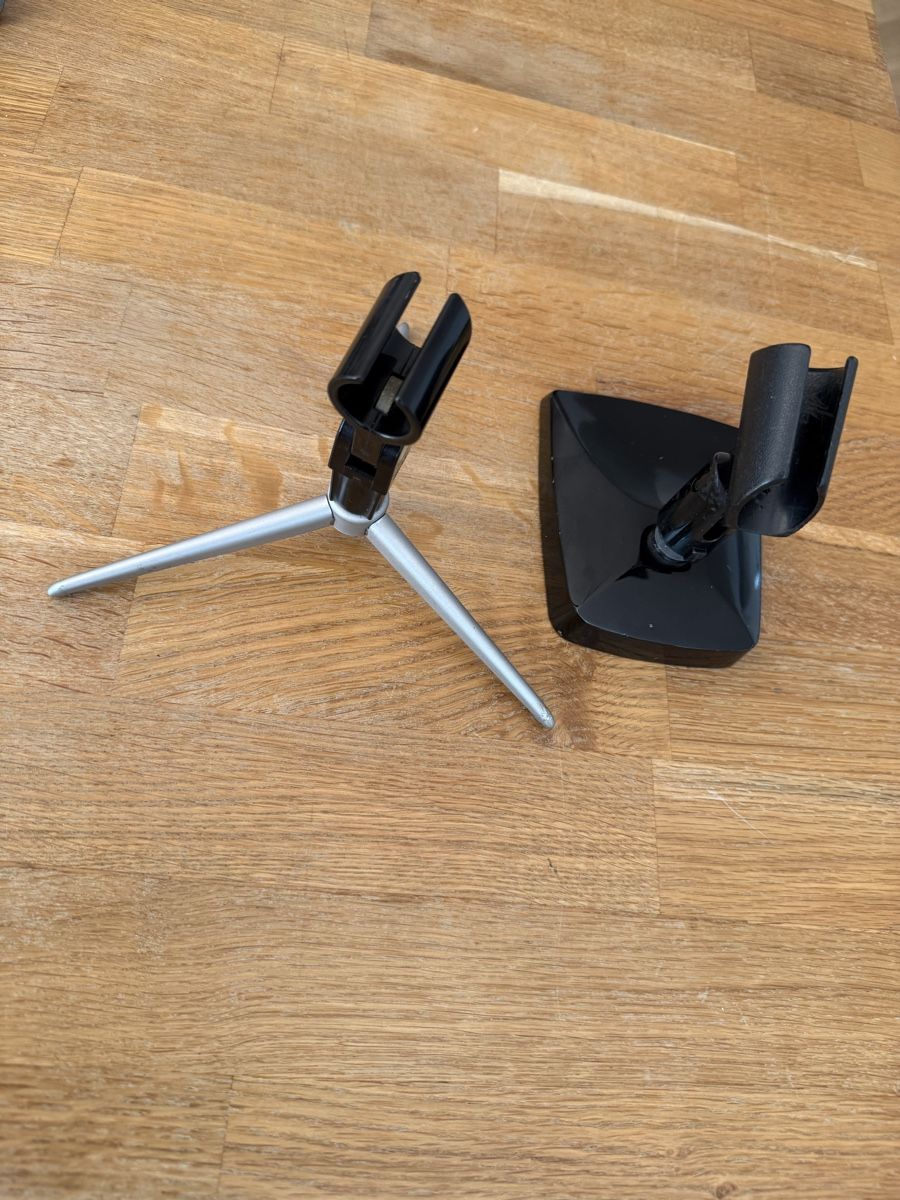 Supporti a parete: 2 Stück Mikrofon Halterung Ständer Halter – Usato da Goldach venduto da Messerguru 3