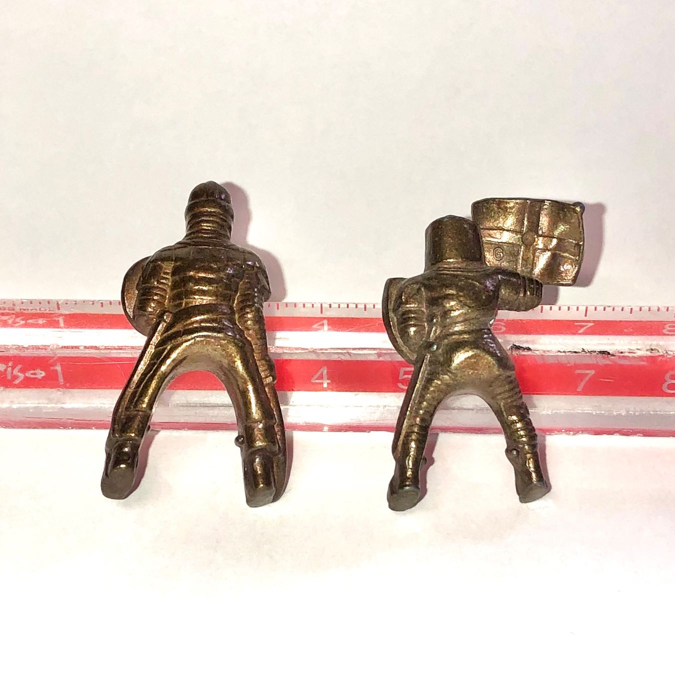 Statuette: Ritterfiguren Metall – Usato da Küblis venduto da AlpinePro_GR 1