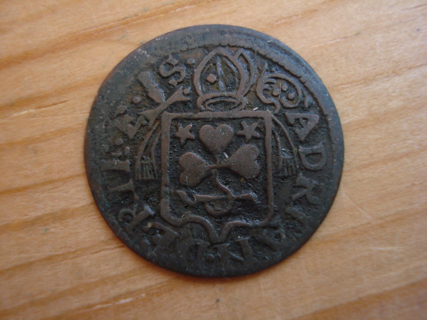 Toutes les monnaies: (H6) Wallis Kreuzer o. J. – D'occasion à Erlach par Net-Coins 1