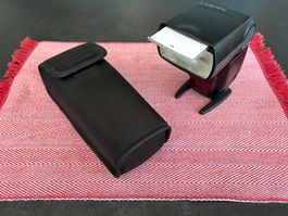 Canon Speedlite 580EX II Blitzgerät mit Schutztasche
