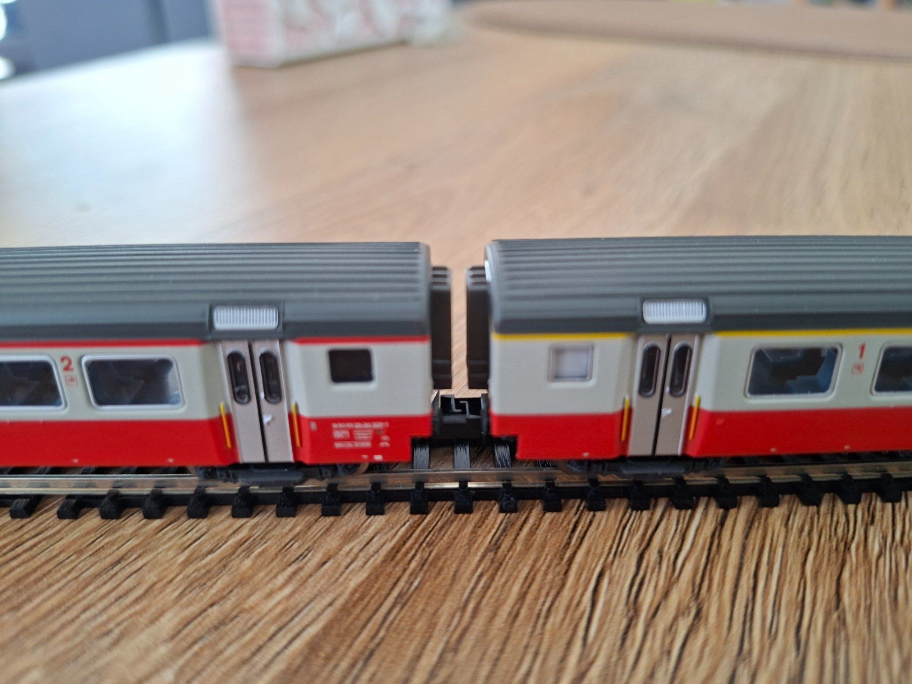 Trix Modellini di ferrovie: Minitrix Swissexpress – Nuovo (secondo la descrizione) da Liesberg Dorf venduto da Wispli3 6