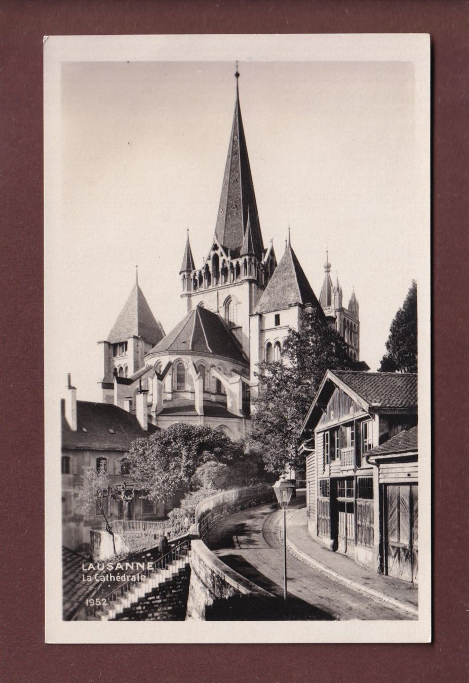 Cartoline postali: LAUSANNE - Cathédrale – Usato da Pully venduto da nicecards