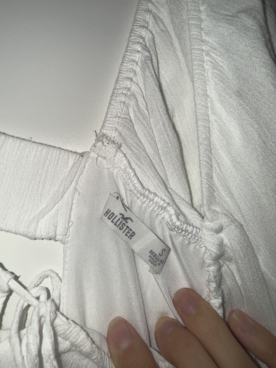 Hollister Robes: Weisses Kleid Hollister Grösse S – D'occasion à Mörschwil par Seegurke18 1