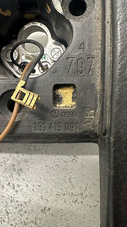 Volkswagen Alle Autoersatzteile: VW Golf 2 Lenkrad – Gebraucht aus Egg b. Zürich von e34525i 2