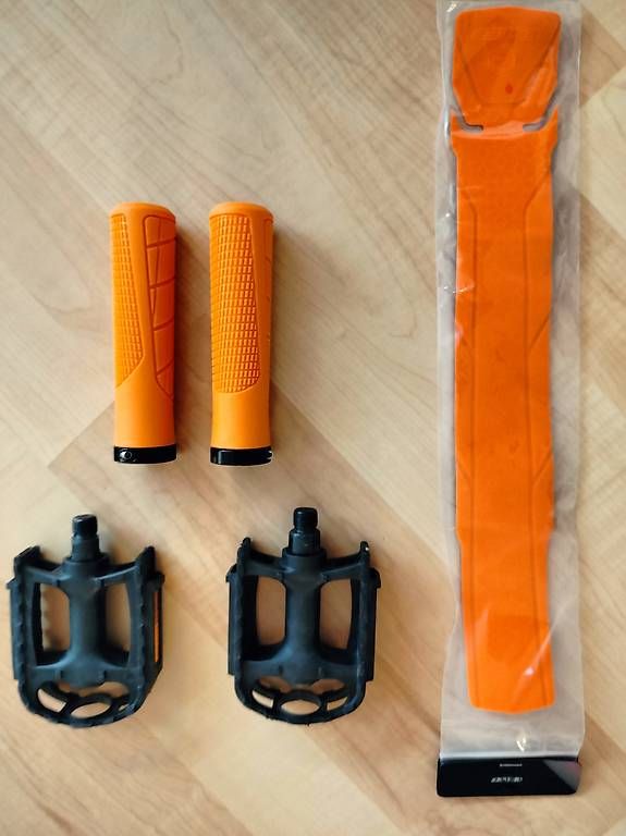 Pezzi di ricambio: Velogriff und Pedale – Usato da Horn venduto da Tiburon7